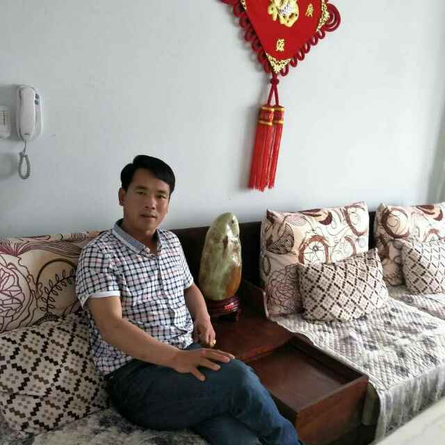 '宁夏固原彭阳县诚信苗木供应商高金财'头像